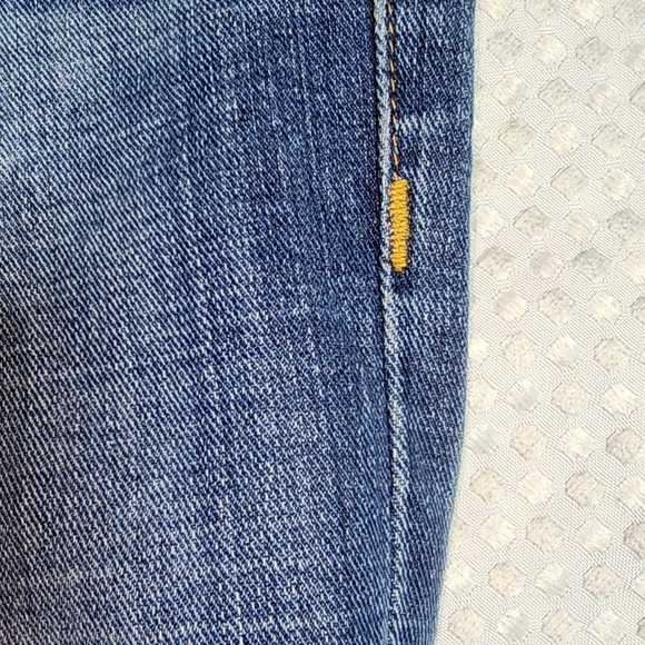 TRUE RELIGION EUC WOMEN'S SIZE 31 X 30 BILLY BLUE DENIM JEANS - Picture 2 of 11